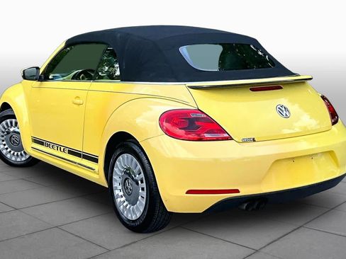 Used 2014 Volkswagen Beetle 2.5 FWD image 12