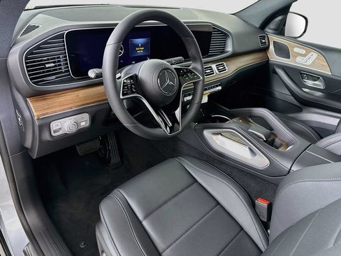 Certified 2026 Mercedes-Benz GLE 350 4MATIC image 9