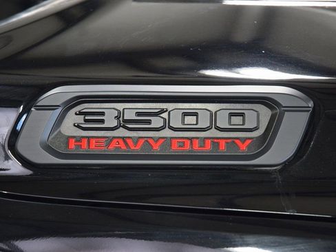 Used 2024 RAM 3500 Tradesman w/ Snow Chief Group image 9