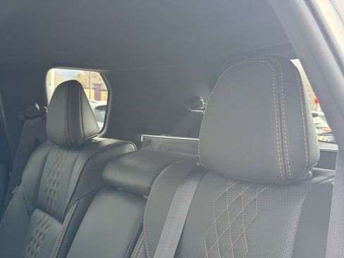 Used 2025 Mitsubishi Outlander SEL image 26