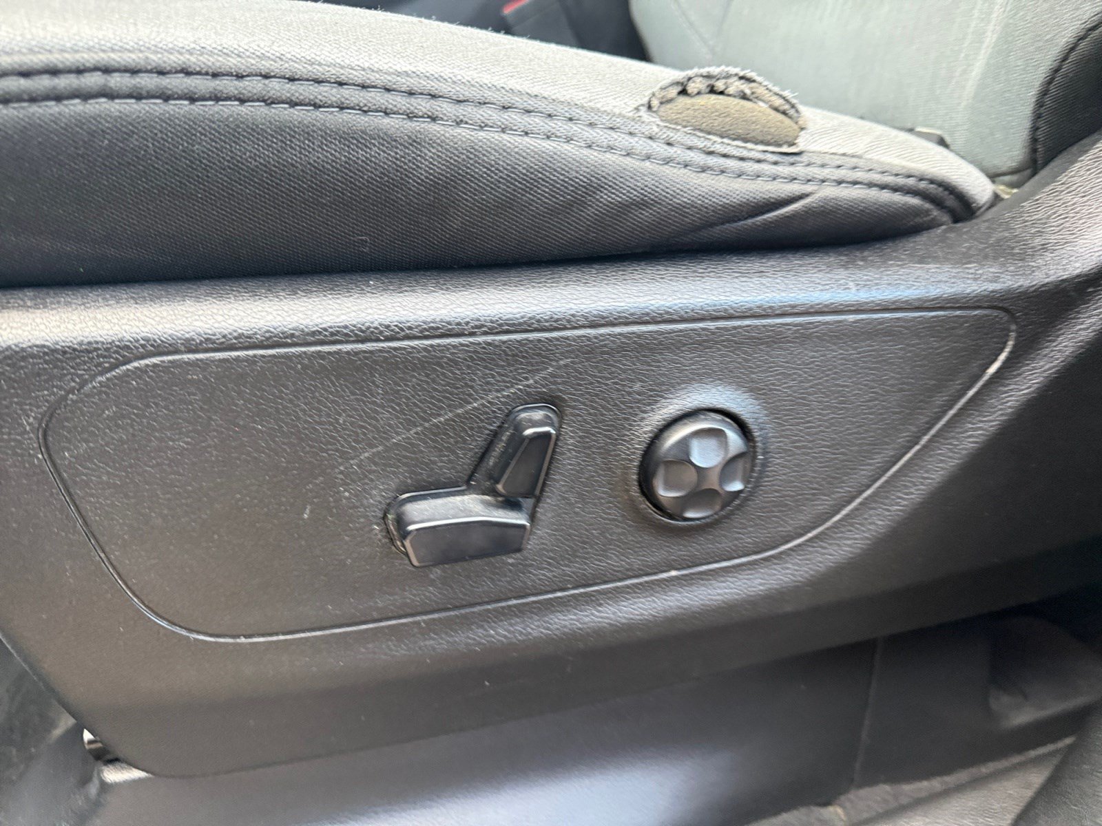 Used 2019 RAM 1500 Big Horn AWD/4WD image 14