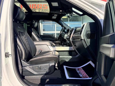 Used 2021 Ford F250 Platinum w/ FX4 Off-Road Package image 39