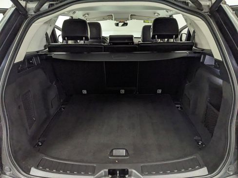 Used 2020 Land Rover Discovery Sport S AWD/4WD image 16