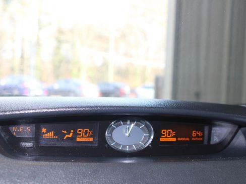 Used 2007 INFINITI G35 Coupe w/ Premium Pkg image 14