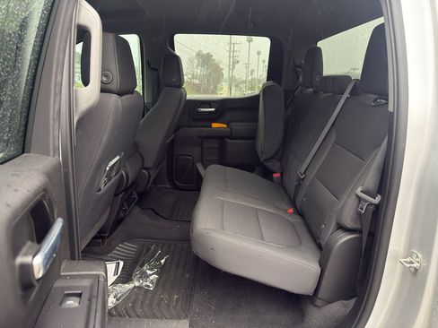 Used 2020 Chevrolet Silverado 1500 LT image 9