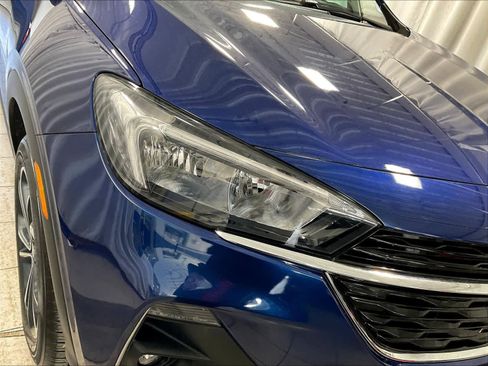 Used 2023 Buick Encore GX Select w/ Safety Package II AWD/4WD image 31