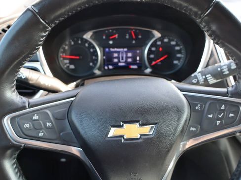 Used 2019 Chevrolet Equinox LT AWD/4WD image 18