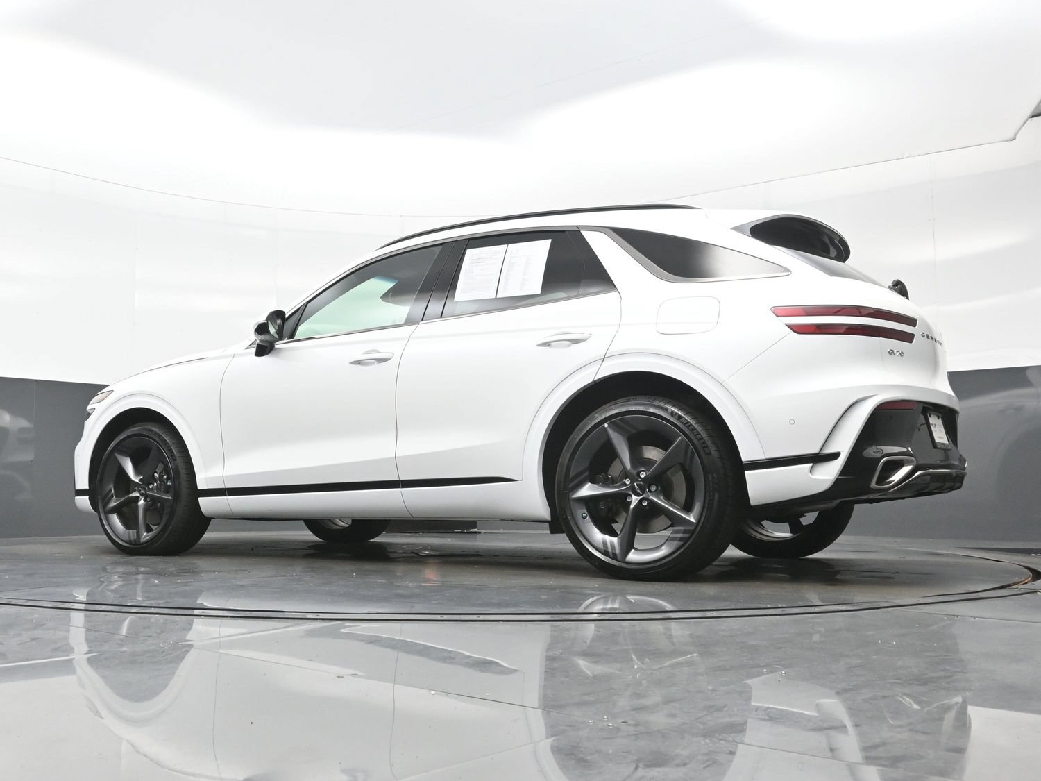 Used 2026 Genesis GV70 2.5T Sport Prestige AWD/4WD image 29