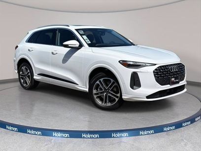 Certified 2025 Audi Q5 Premium w/ Convenience Package