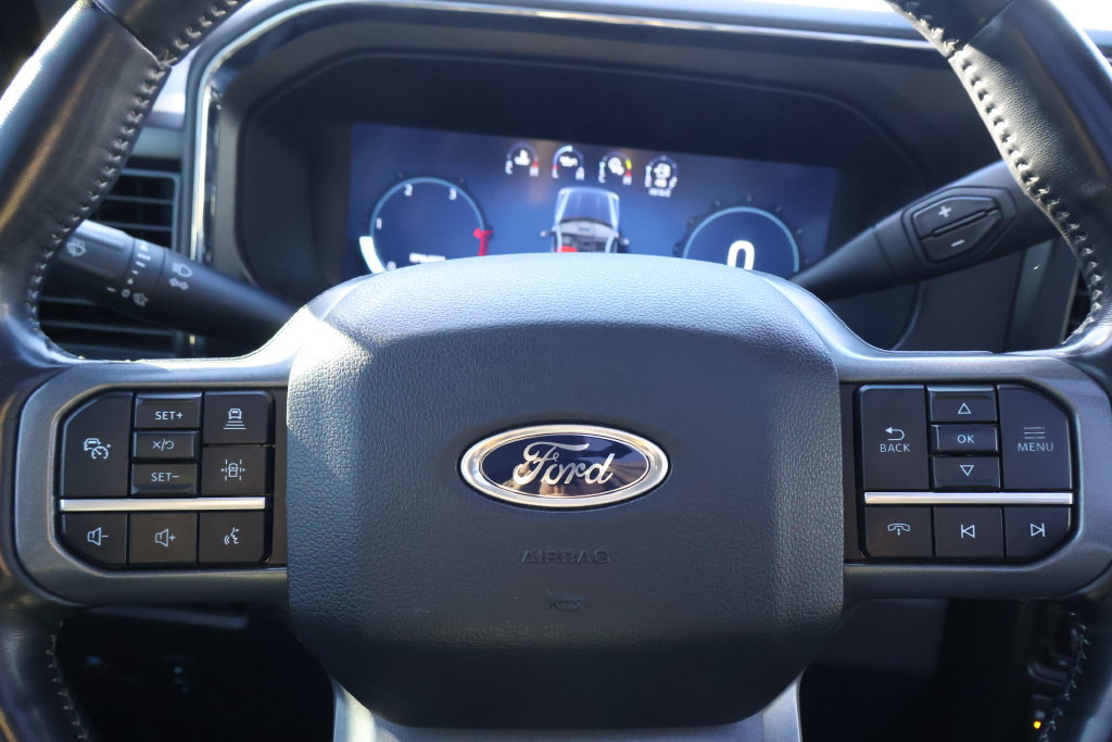 Used 2024 Ford F350 Lariat w/ Lariat Ultimate Package AWD/4WD image 22