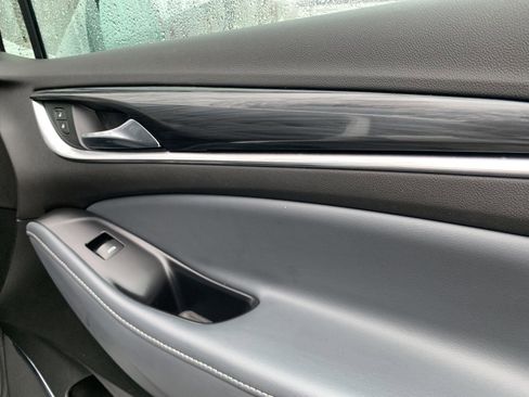 Used 2022 Buick Enclave Premium image 24