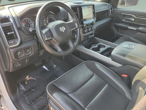Used 2024 RAM 1500 Laramie image 23
