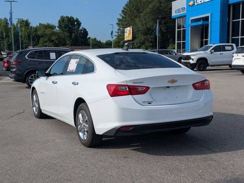 Used 2024 Chevrolet Malibu LS FWD image 5