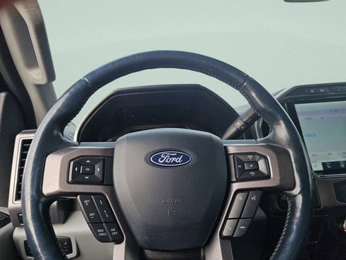 Used 2022 Ford F250 Limited w/ FX4 Off-Road Package image 36