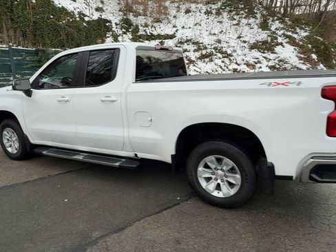 Used 2023 Chevrolet Silverado 1500 LT w/ Protection Package image 6