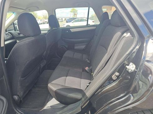 Used 2018 Subaru Outback 2.5i Premium AWD/4WD image 9