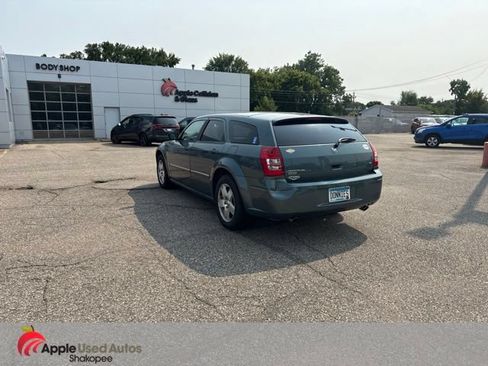 Used 2005 Dodge Magnum R/T AWD/4WD image 4
