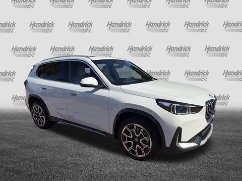 New 2026 BMW X1 xDrive28i w/ Technology Package AWD/4WD image 2