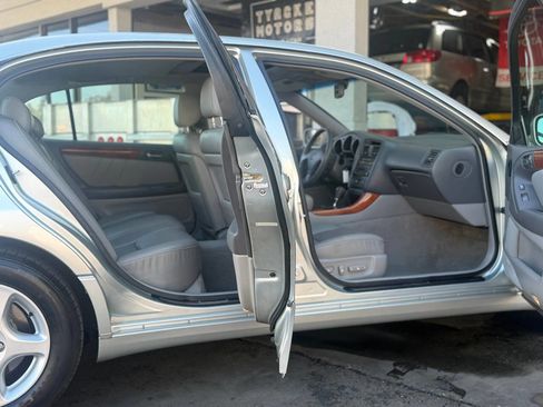 Used 2000 Lexus GS 300 image 93