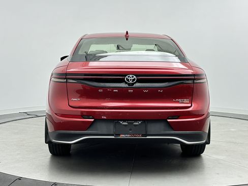 Used 2023 Toyota Crown w/ Advanced Technology Package AWD/4WD image 7