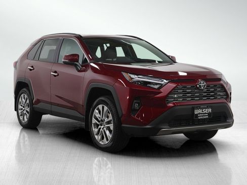 Used 2025 Toyota RAV4 Limited image 7