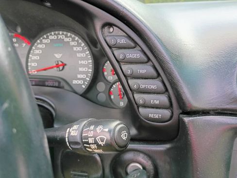 Used 2002 Chevrolet Corvette Convertible w/ Preferred Equipment Group2 RWD image 42