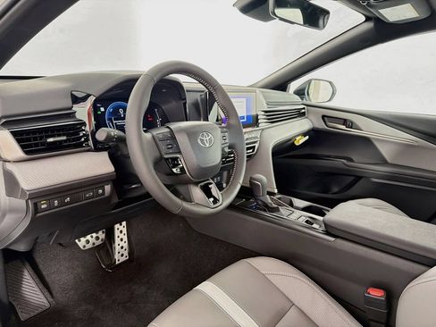 New 2026 Toyota Camry SE FWD image 11