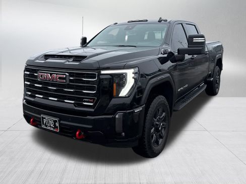 Used 2024 GMC Sierra 3500 AT4 w/ AT4 Premium Plus Package image 3