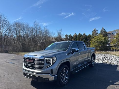 Used 2023 GMC Sierra 1500 SLT w/ SLT Premium Package image 1