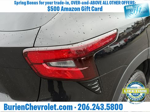 Used 2025 Chevrolet Trax RS w/ Sunroof Package image 39