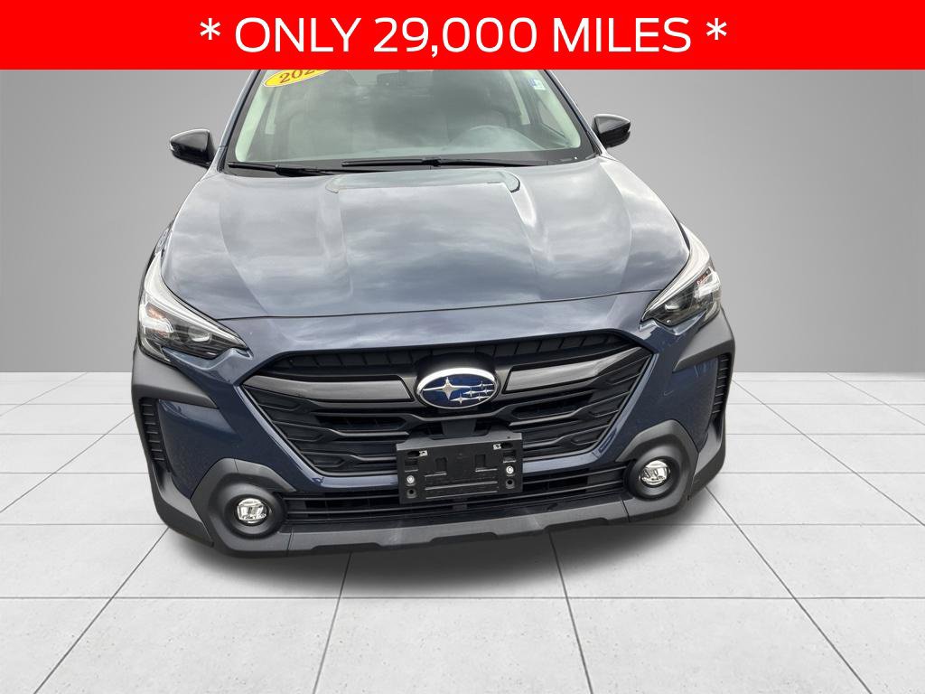 Used 2023 Subaru Outback Onyx Edition AWD/4WD image 2