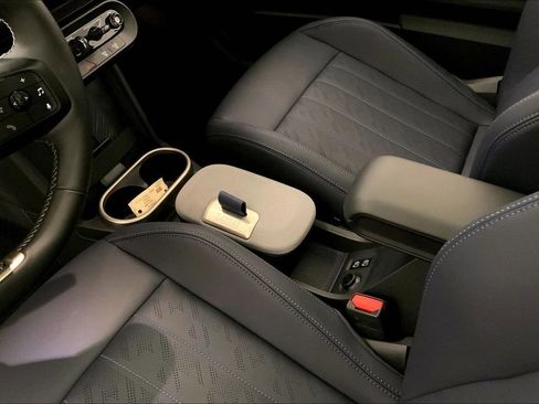 Certified 2025 MINI Cooper S image 22