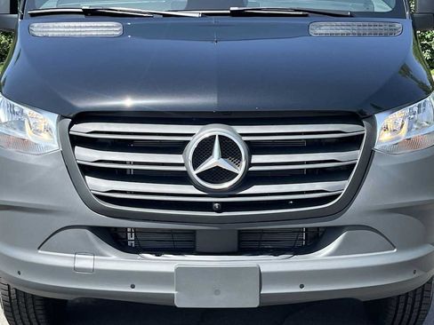 New 2026 Mercedes-Benz Sprinter 2500 image 21