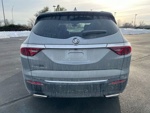 Used 2023 Buick Enclave Essence w/ Experience Buick Package image 4