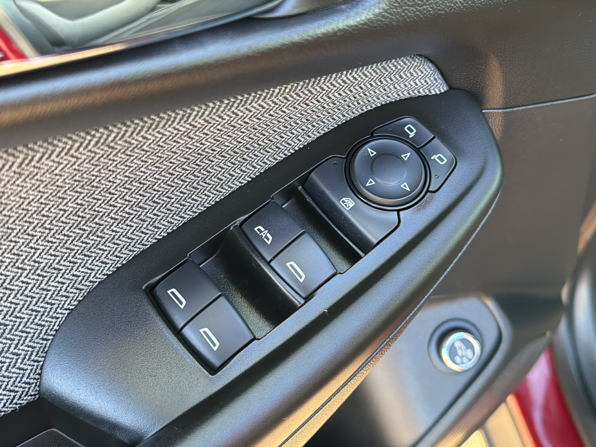 Used 2024 Chevrolet TrailBlazer LT w/ Convenience Package FWD image 12