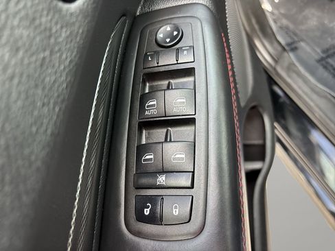 Used 2023 Dodge Durango GT image 18