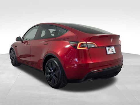 Used 2024 Tesla Model Y Long Range image 19