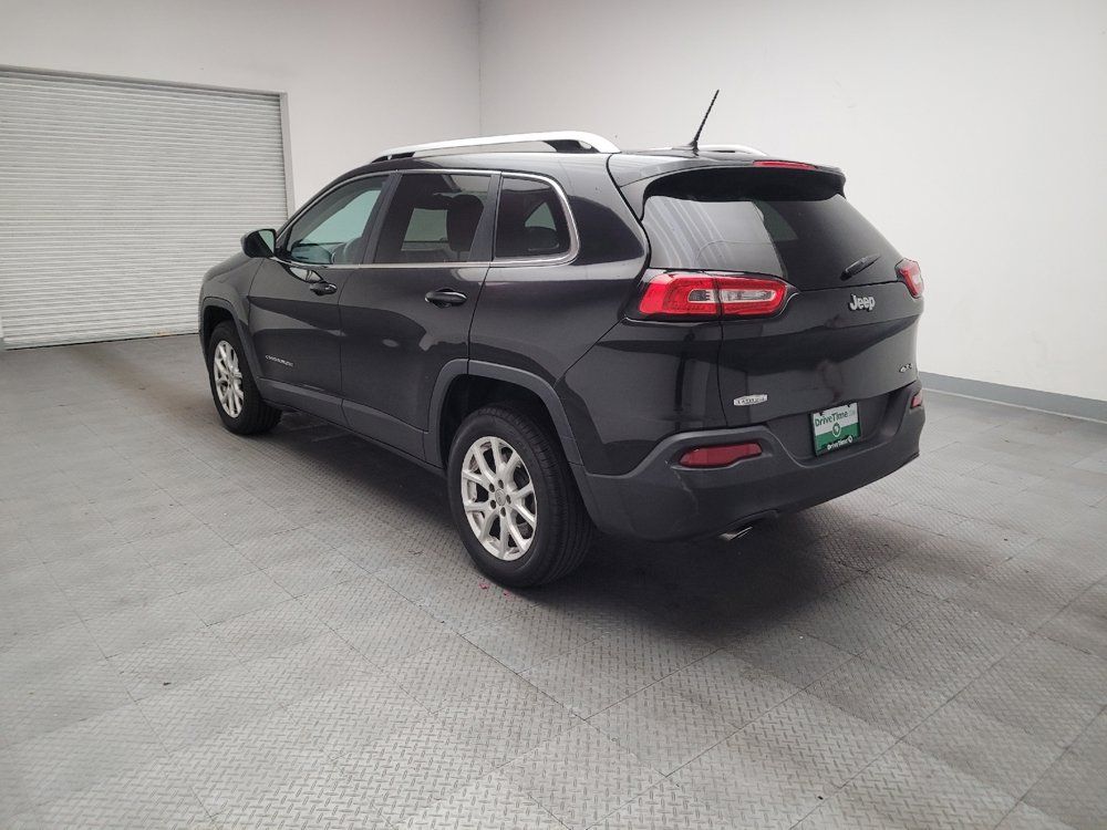 Used 2014 Jeep Cherokee Latitude w/ Cold Weather Group AWD/4WD image 5