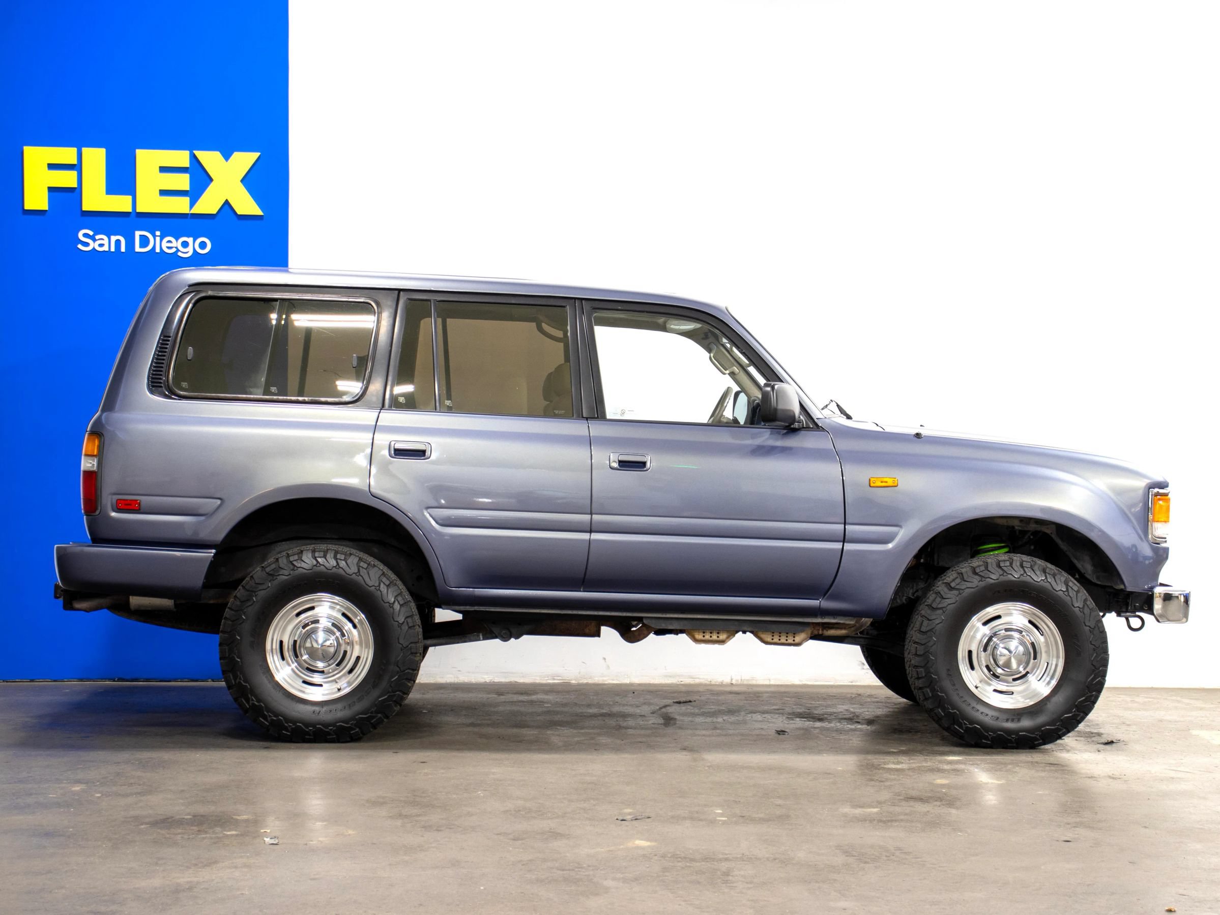 Used 1996 Toyota Land Cruiser w/ Leather Trim Pkg AWD/4WD image 4