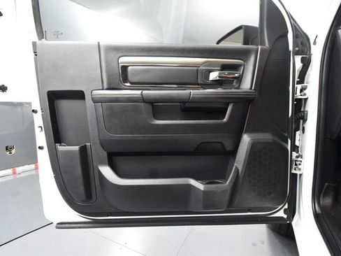 Used 2014 RAM 1500 Sport w/ Convenience Group image 16