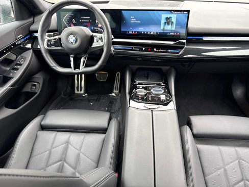 Used 2024 BMW 530i xDrive 530i xDrive w/ M Sport Package image 17