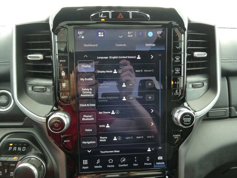 Used 2022 RAM 1500 Big Horn AWD/4WD image 33