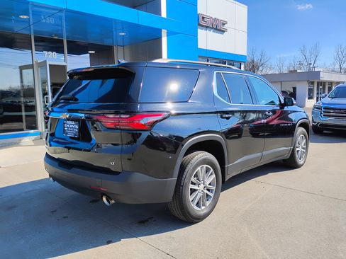 Used 2023 Chevrolet Traverse LT w/ LPO, Floor Liner Package image 36