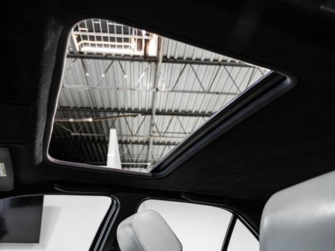 Used 1997 BMW M3 Sedan image 24