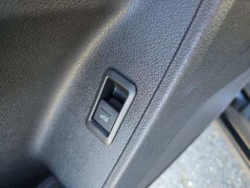 Used 2021 Audi Q3 2.0T Premium w/ Convenience Package image 22