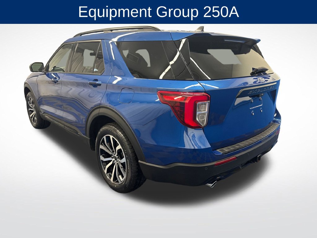 Certified 2022 Ford Explorer ST-Line w/ Class IV Trailer Tow Package AWD/4WD image 3