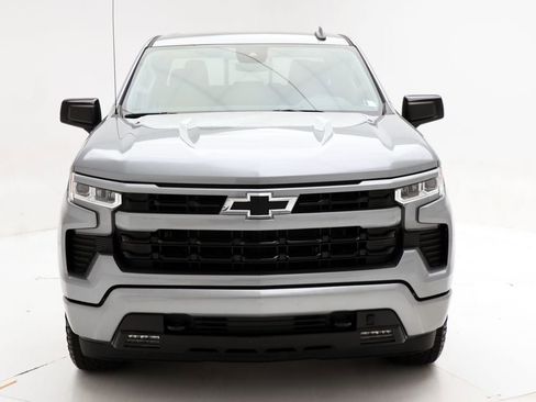 Used 2024 Chevrolet Silverado 1500 RST w/ Convenience Package II AWD/4WD image 4