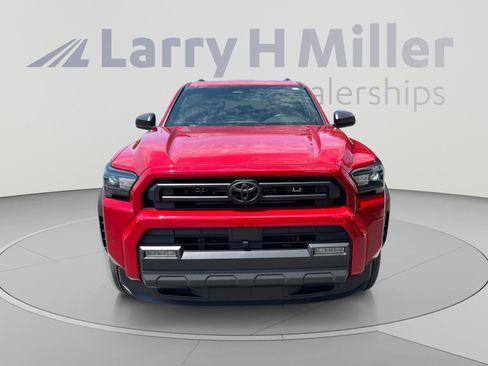 Used 2026 Toyota 4Runner SR5 AWD/4WD image 8