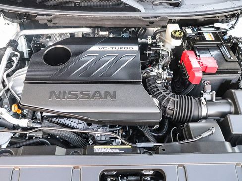 Used 2023 Nissan Rogue SV image 28