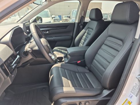 Used 2026 Honda CR-V EX-L image 9
